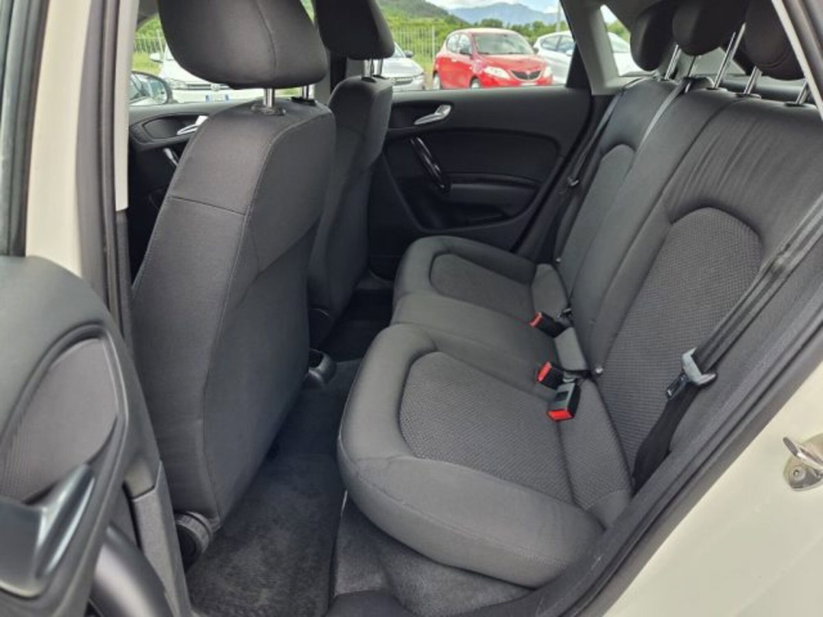 Audi A1 Sportback 1.6 TDI Ambition (17)