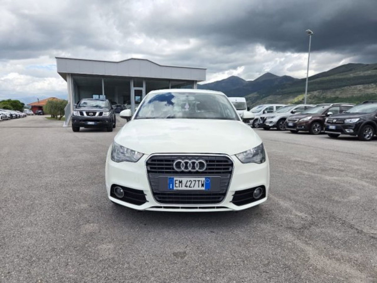 Audi A1 Sportback 1.6 TDI Ambition (4)