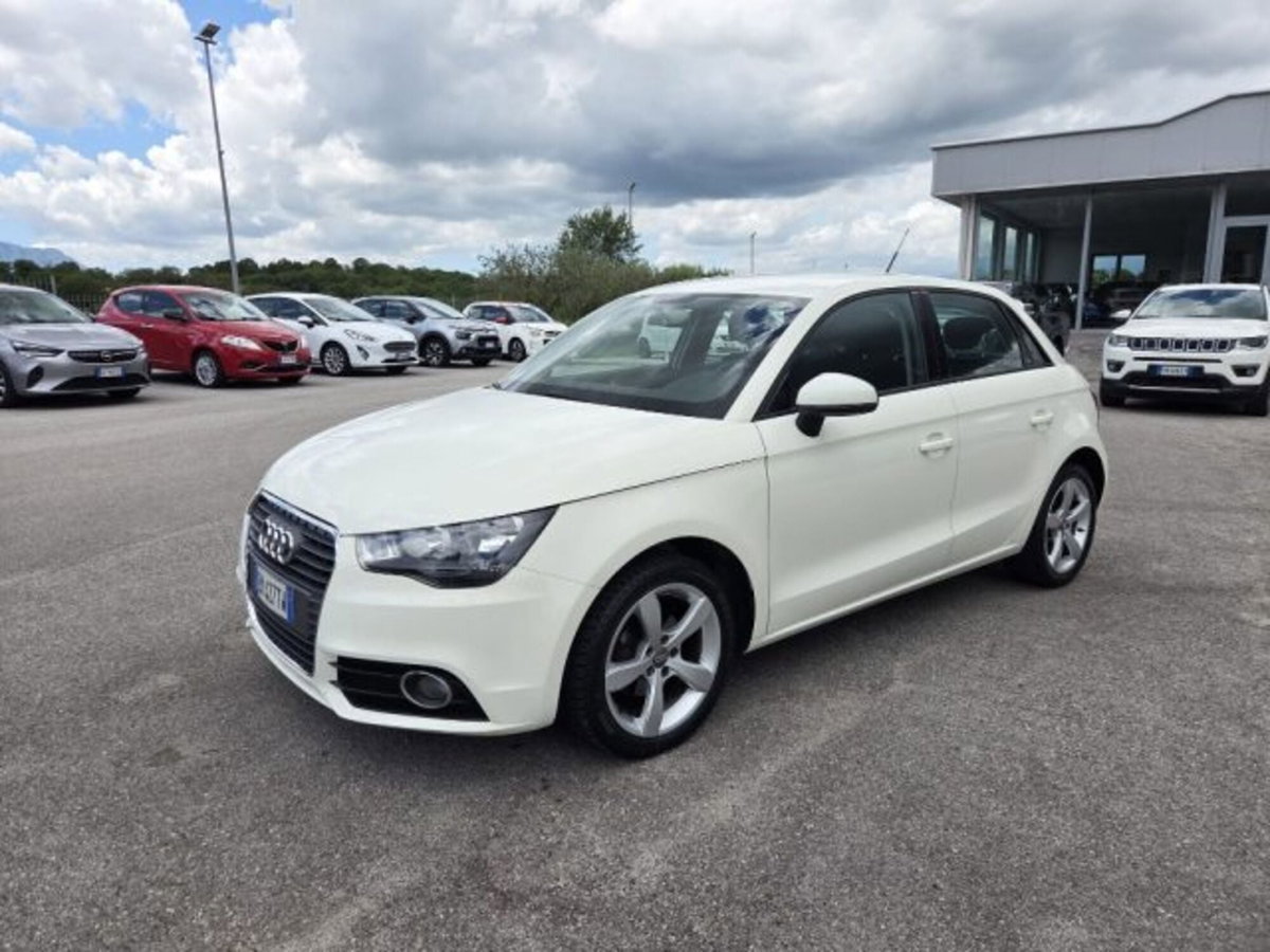 Audi A1 Sportback 1.6 TDI Ambition (5)