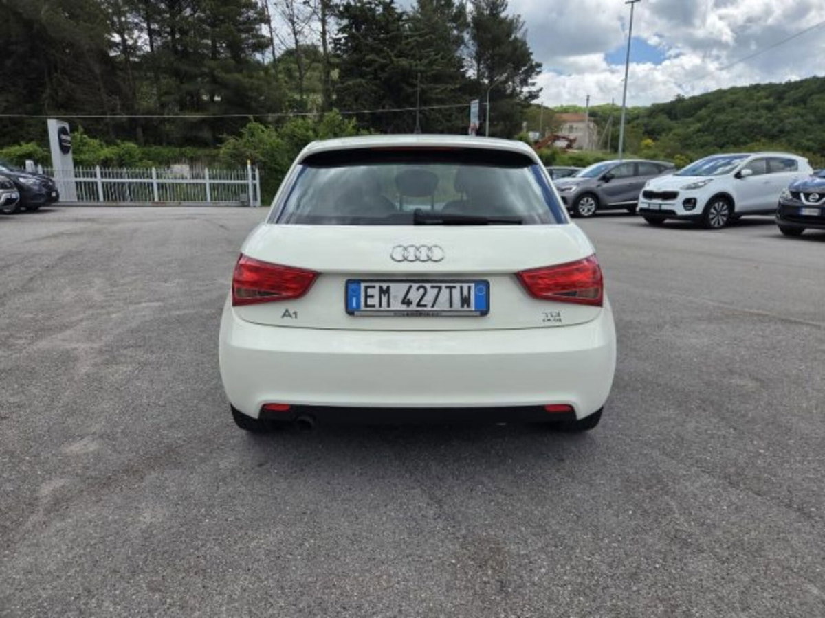 Audi A1 Sportback 1.6 TDI Ambition (8)
