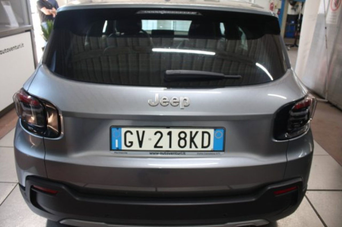 Jeep Avenger 1.2 turbo Altitude fwd 100cv (6)