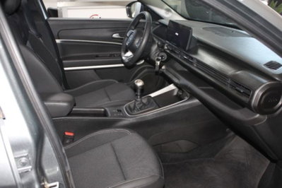 Jeep Avenger 1.2 turbo Altitude fwd 100cv (8)