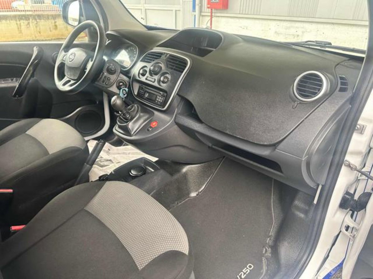 Nissan NV250 1.5 dCi 115CV PL Combi N1 (12)