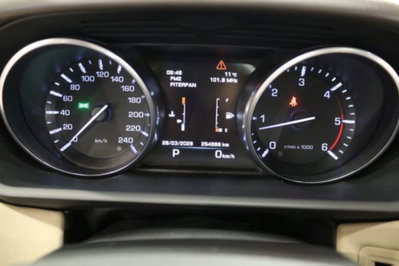 Land Rover Range Rover Sport 3.0 SDV6 HSE Dynamic (14)