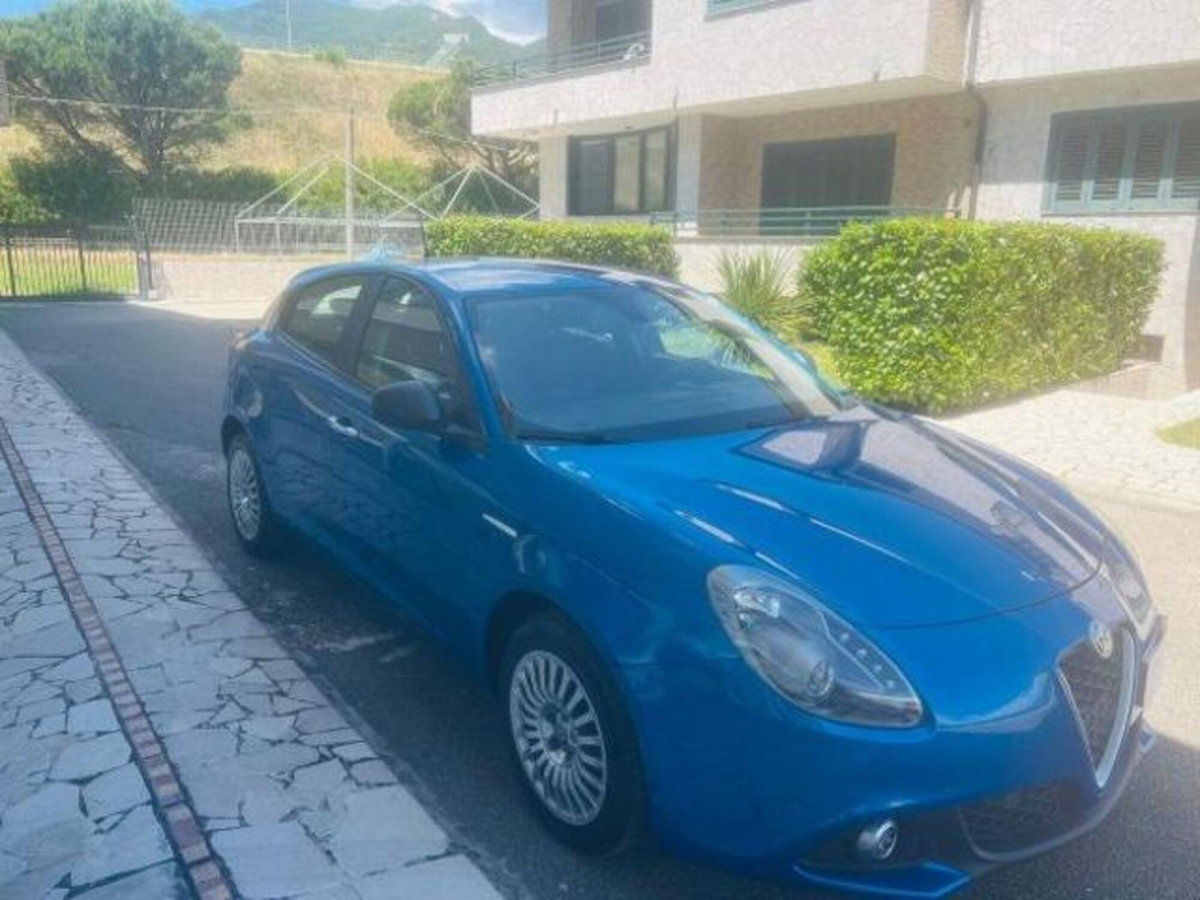 Alfa Romeo Giulietta 1.6 JTDm Super 120cv (19)