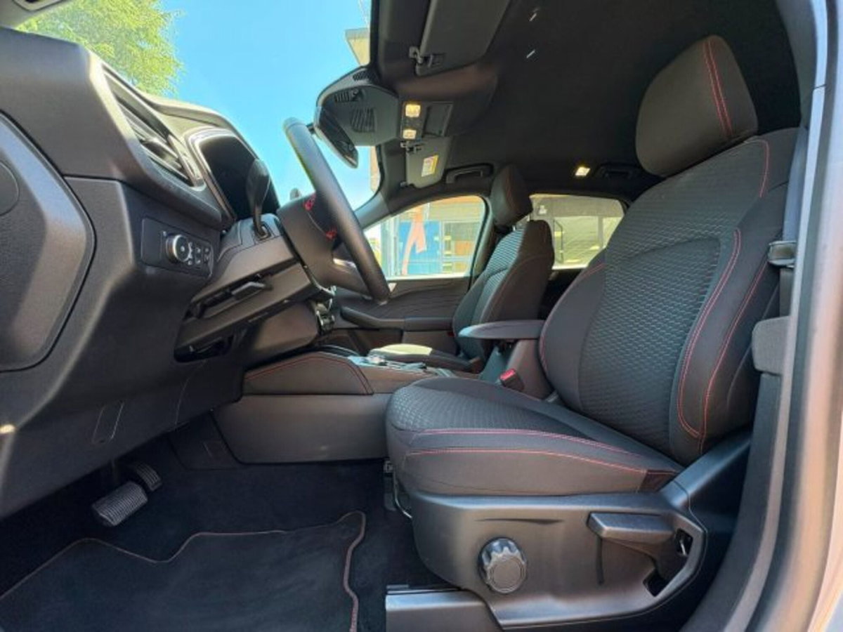 Ford Kuga 2.5 Full Hybrid 190 CV CVT 2WD ST-Line Design (14)
