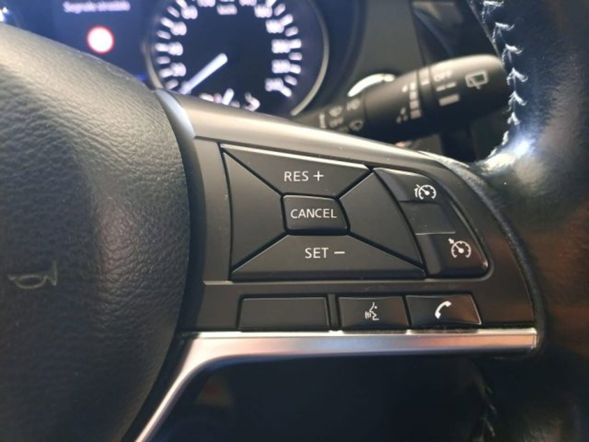 Nissan Qashqai 1.5 dCi 115 CV Tekna (13)