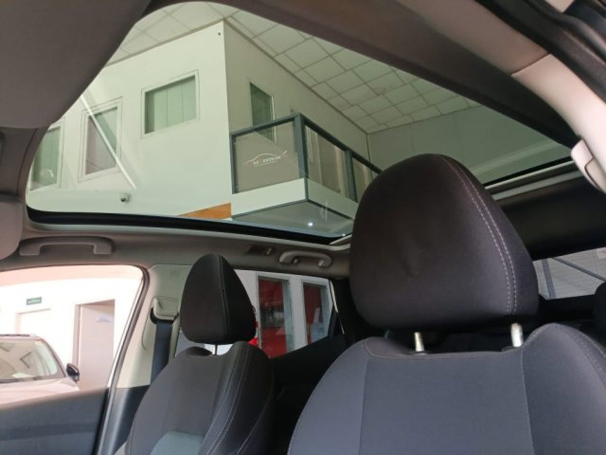 Nissan Qashqai 1.5 dCi 115 CV Tekna (17)