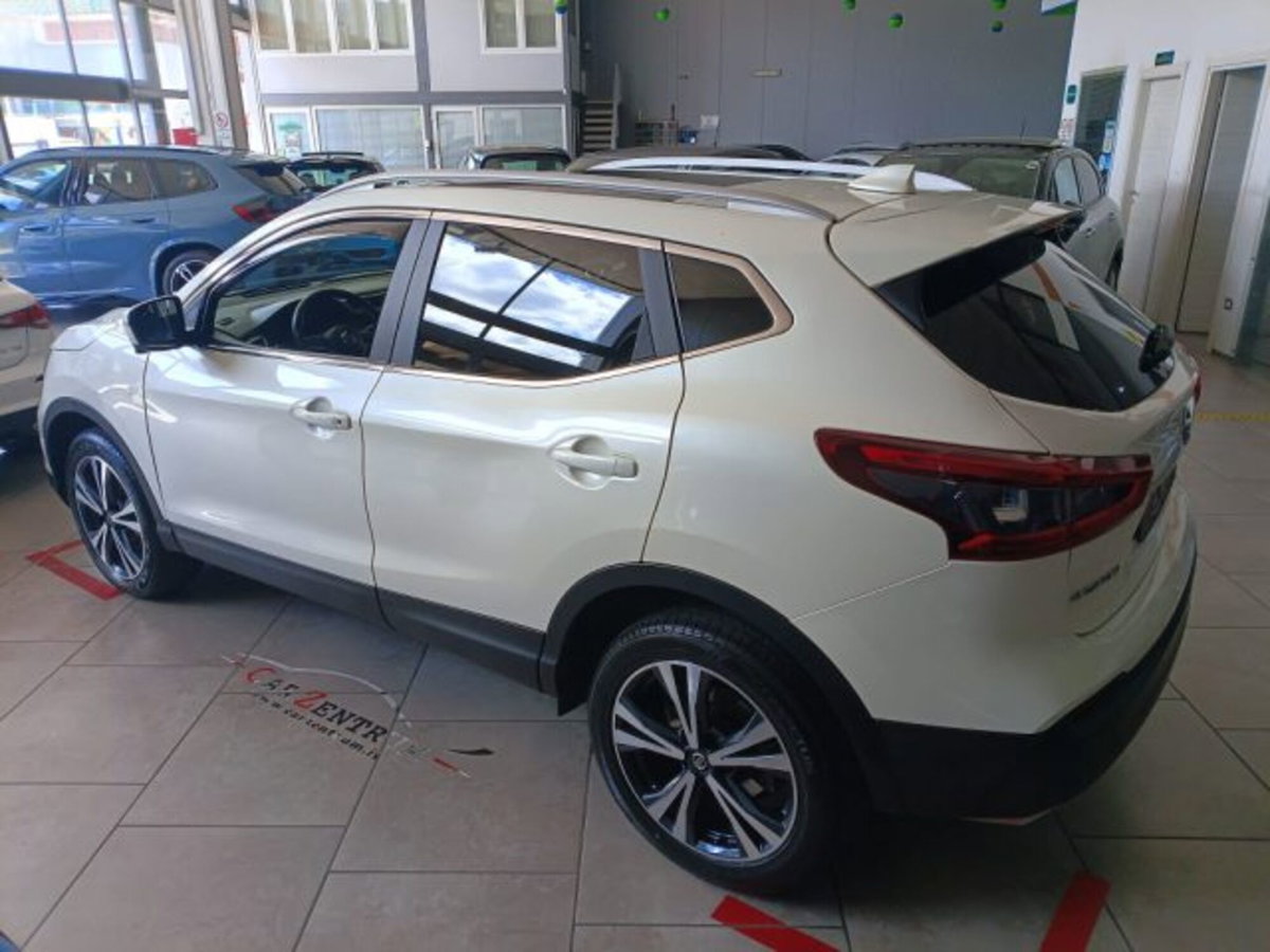 Nissan Qashqai 1.5 dCi 115 CV Tekna (6)