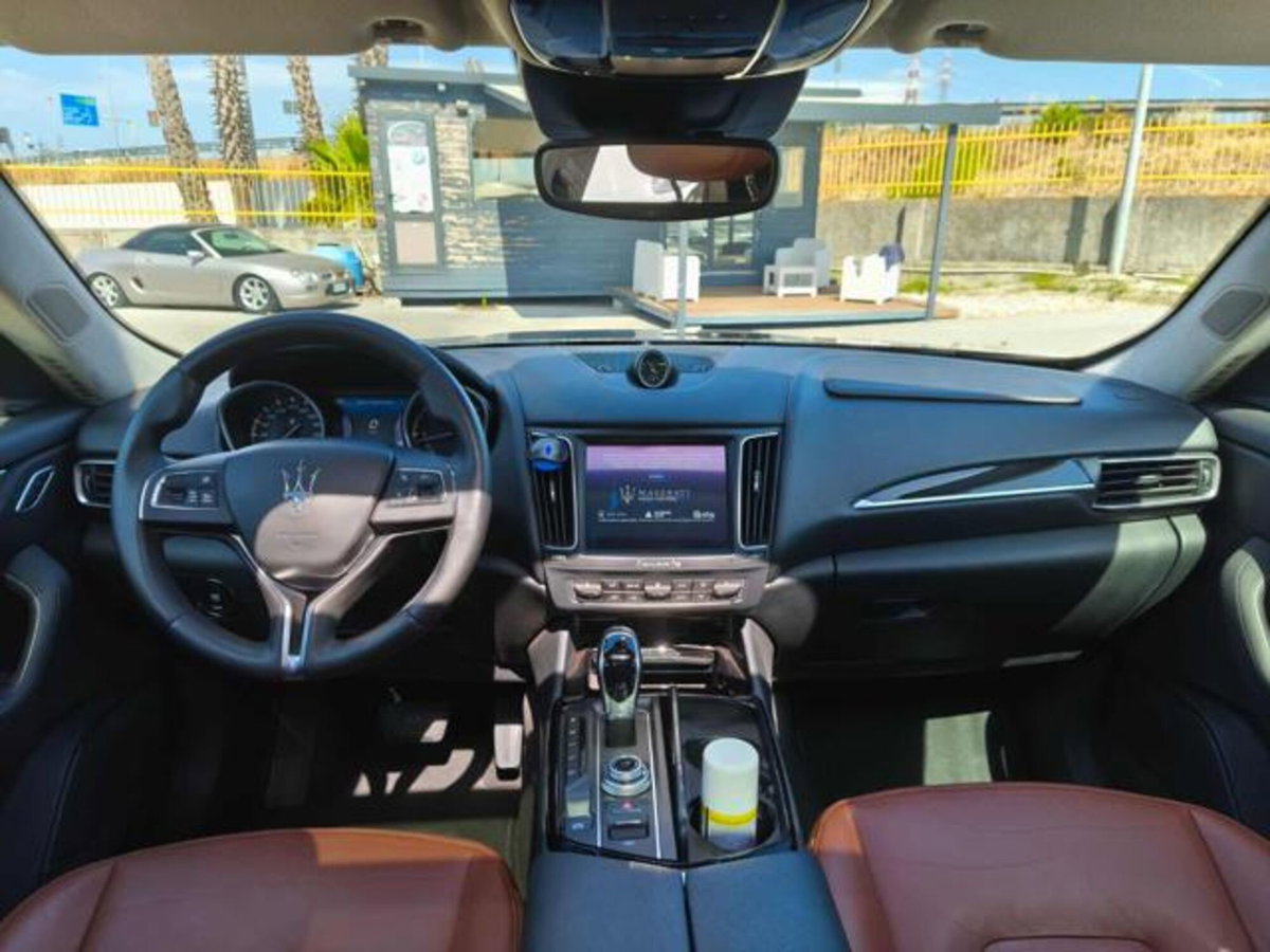 Maserati Levante Levante V6 Diesel 275 CV AWD (11)