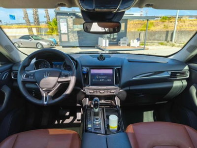 Maserati Levante Levante V6 Diesel 275 CV AWD (11)