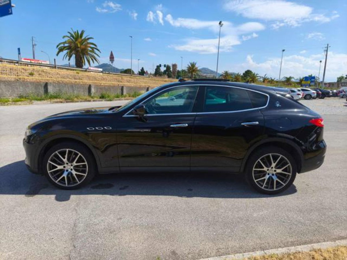 Maserati Levante Levante V6 Diesel 275 CV AWD (4)