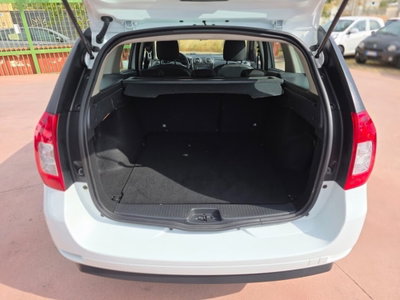 Dacia Logan MCV 1.5 dCi 8V 75CV Lauréate (14)