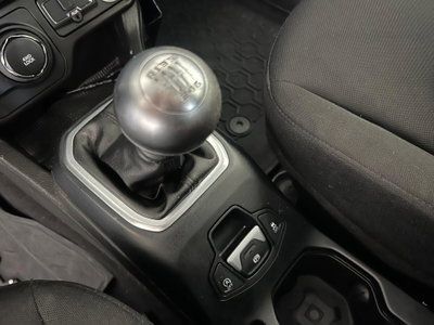 Jeep Renegade 2.0 Mjt 140CV 4WD Active Drive Limited (13)