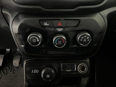Jeep Renegade 2.0 Mjt 140CV 4WD Active Drive Limited (14)
