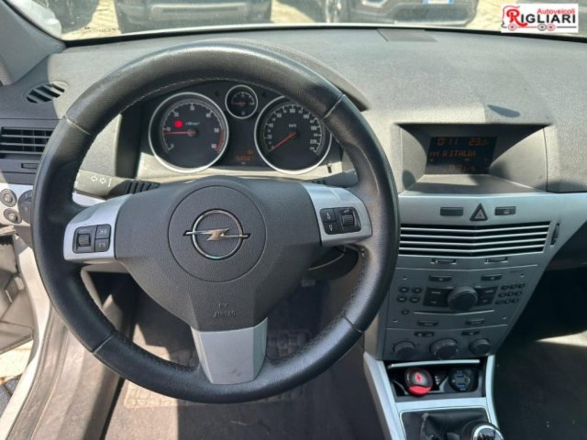 Opel Astra Station Wagon 1.7 CDTI 110CV Station Wagon Enjoy (2)