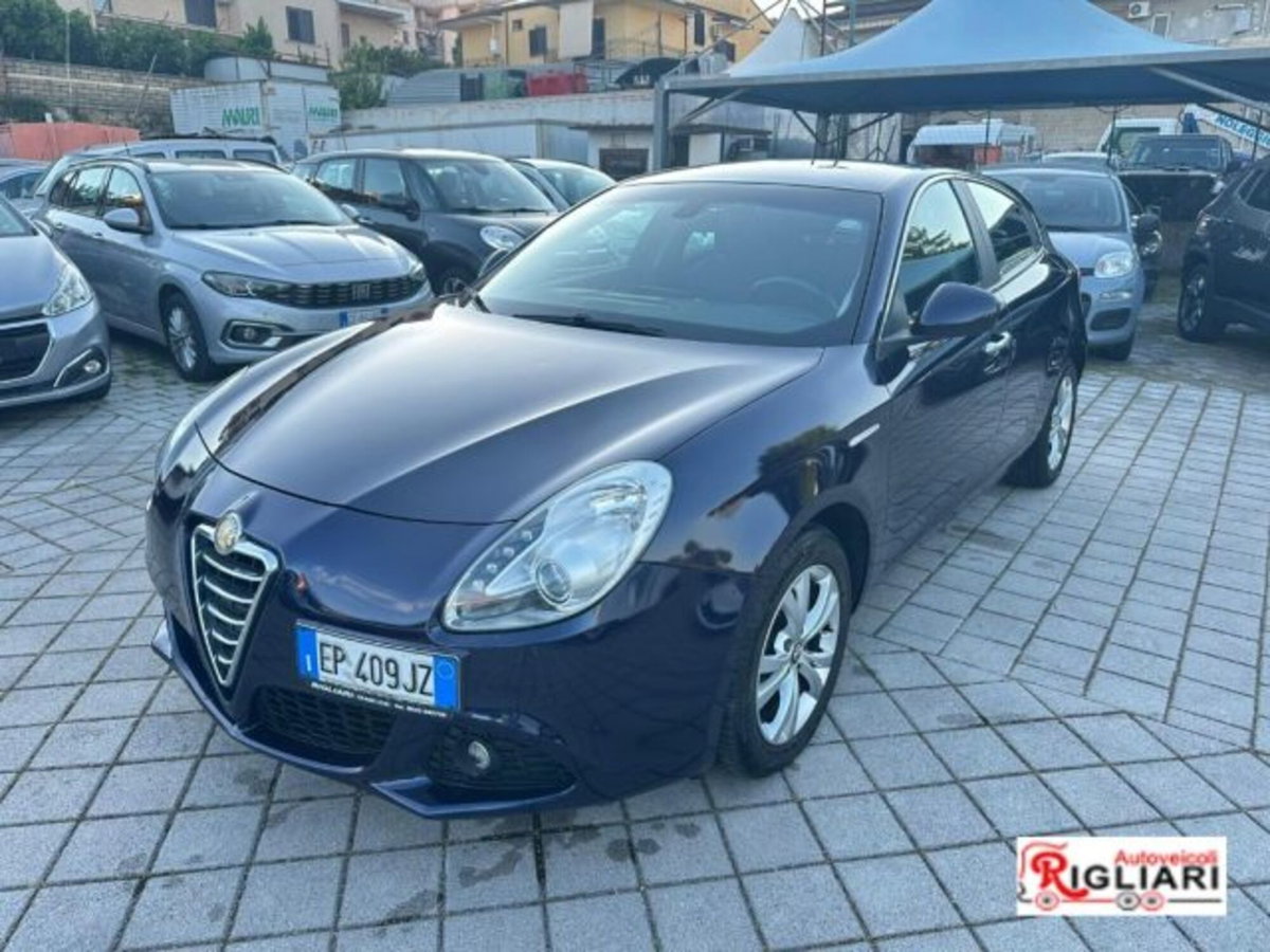 Alfa Romeo Giulietta 1.6 JTDm-2 Giulietta (11)