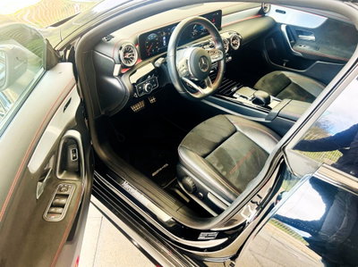 Mercedes-Benz CLA 200 d Automatic Premium (2)