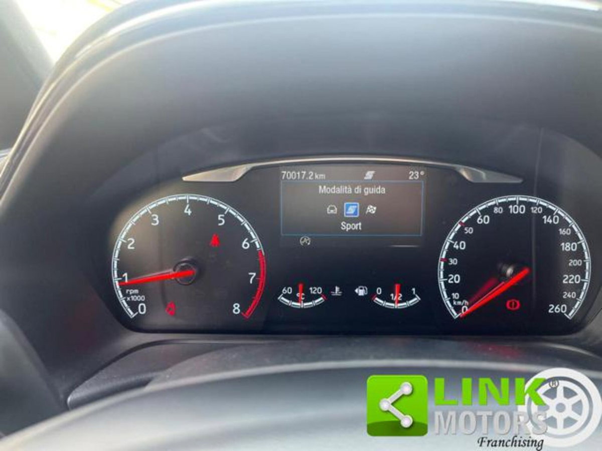 Ford Fiesta 1.5 Ecoboost 200 CV 5 porte ST (13)
