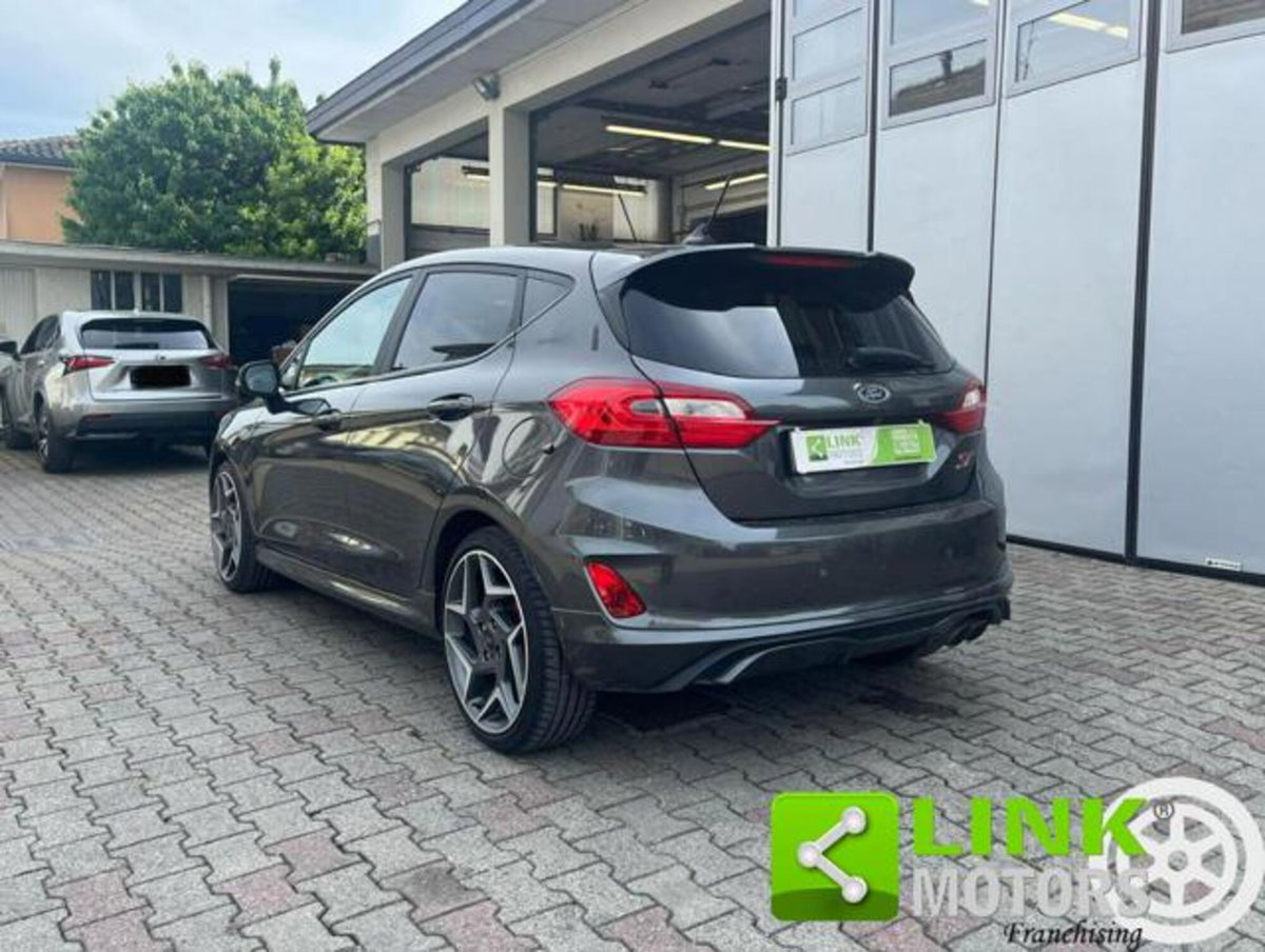 Ford Fiesta 1.5 Ecoboost 200 CV 5 porte ST (3)
