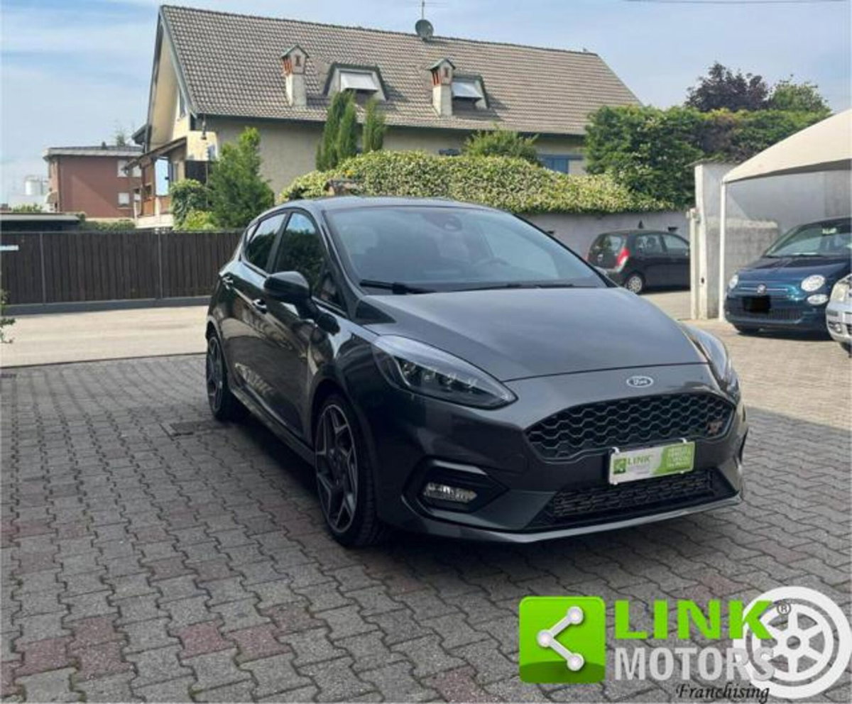 Ford Fiesta 1.5 Ecoboost 200 CV 5 porte ST (4)