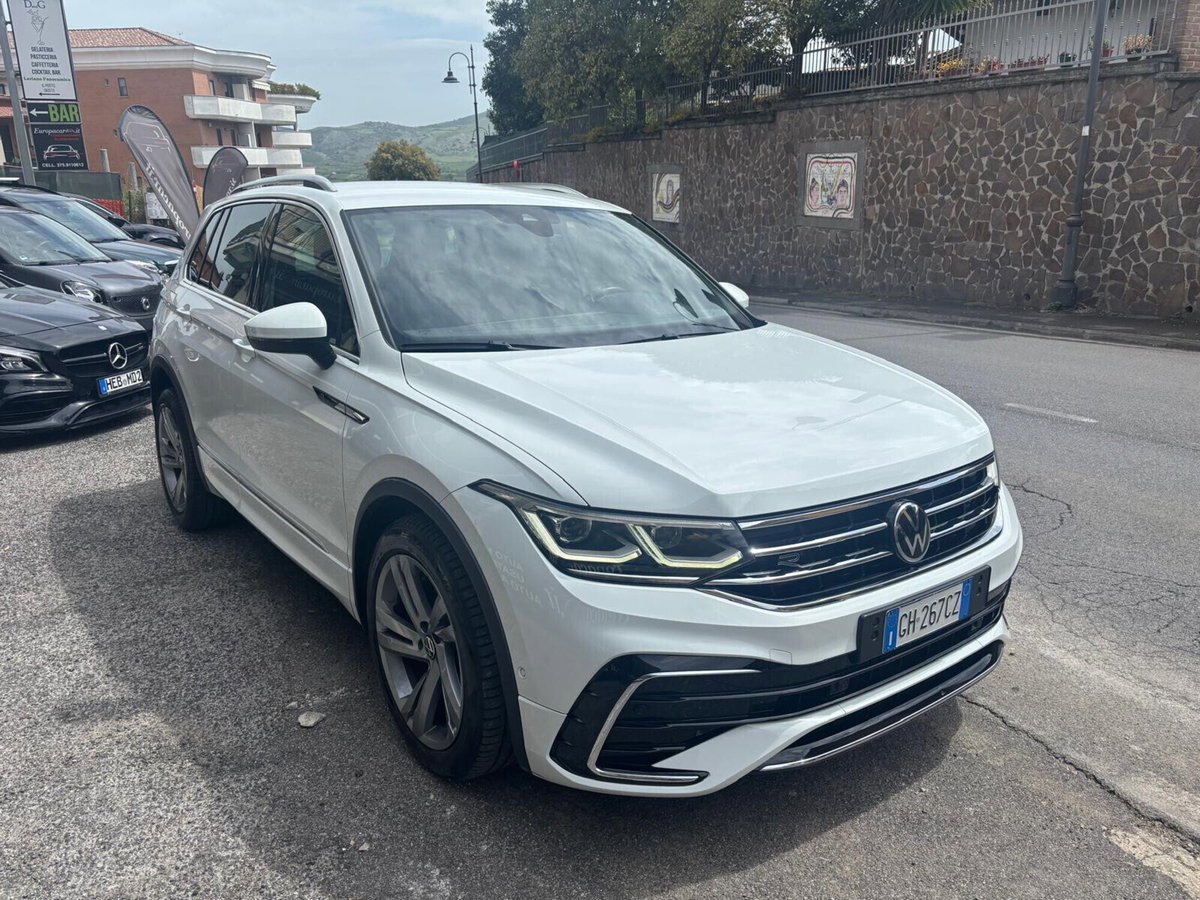 Volkswagen Tiguan 2.0 TDI 150 CV SCR DSG 4MOTION R-Line