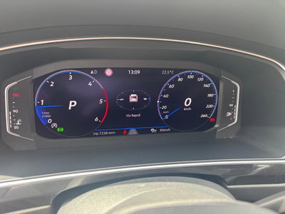 Volkswagen Tiguan 2.0 TDI 150 CV SCR DSG 4MOTION R-Line (10)