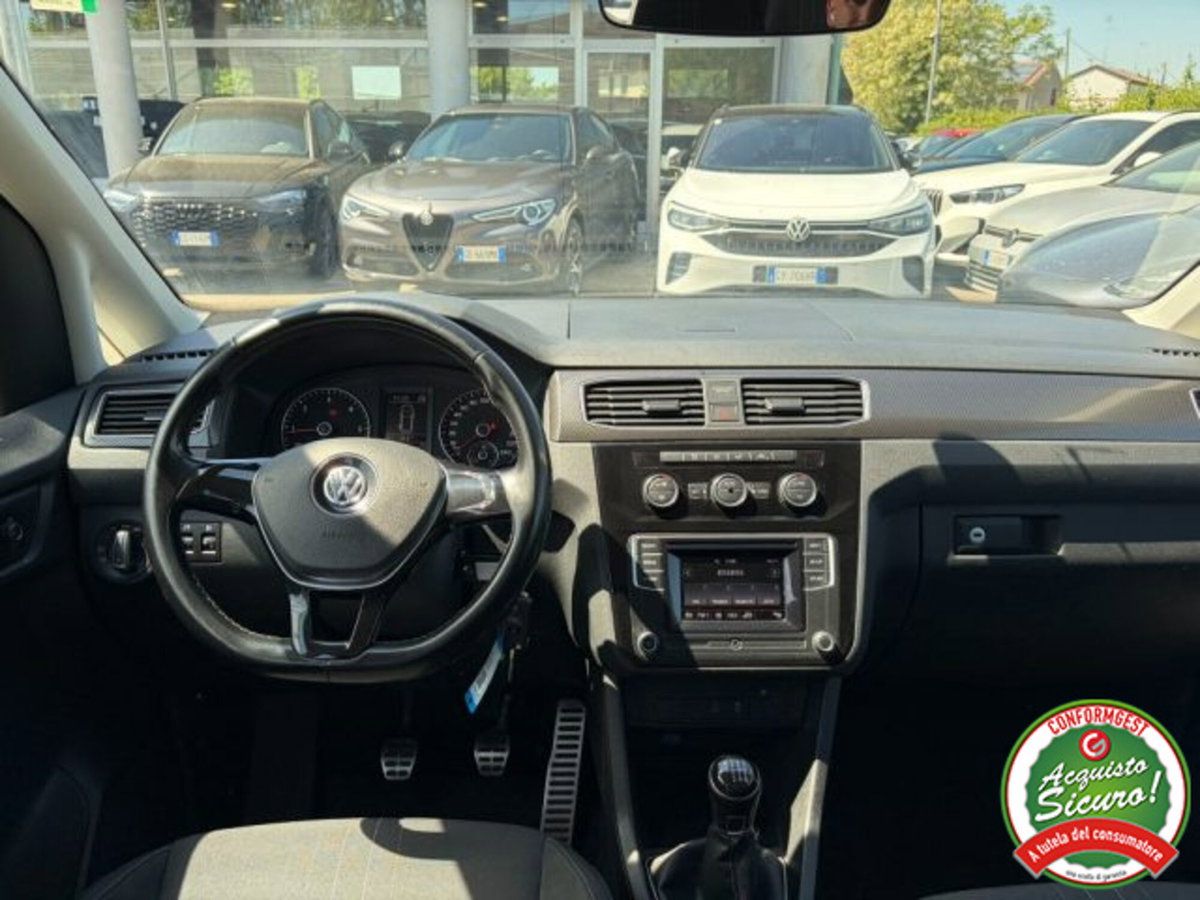 Volkswagen Caddy 2.0 TDI 122 CV 4MOTION Alltrack (7)