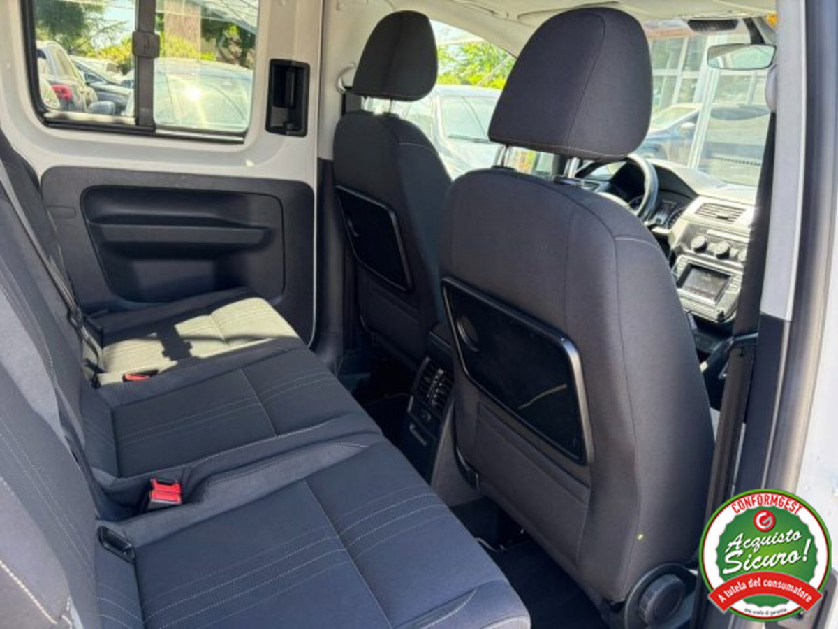 Volkswagen Caddy 2.0 TDI 122 CV 4MOTION Alltrack (9)