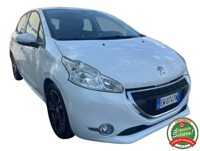 Peugeot 208 VTi 95 CV 5p. GPL Allure usata