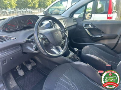 Peugeot 208 VTi 95 CV 5p. GPL Allure (5)