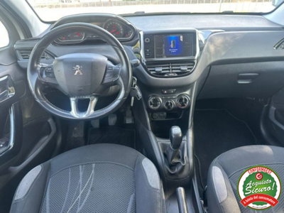Peugeot 208 VTi 95 CV 5p. GPL Allure (6)