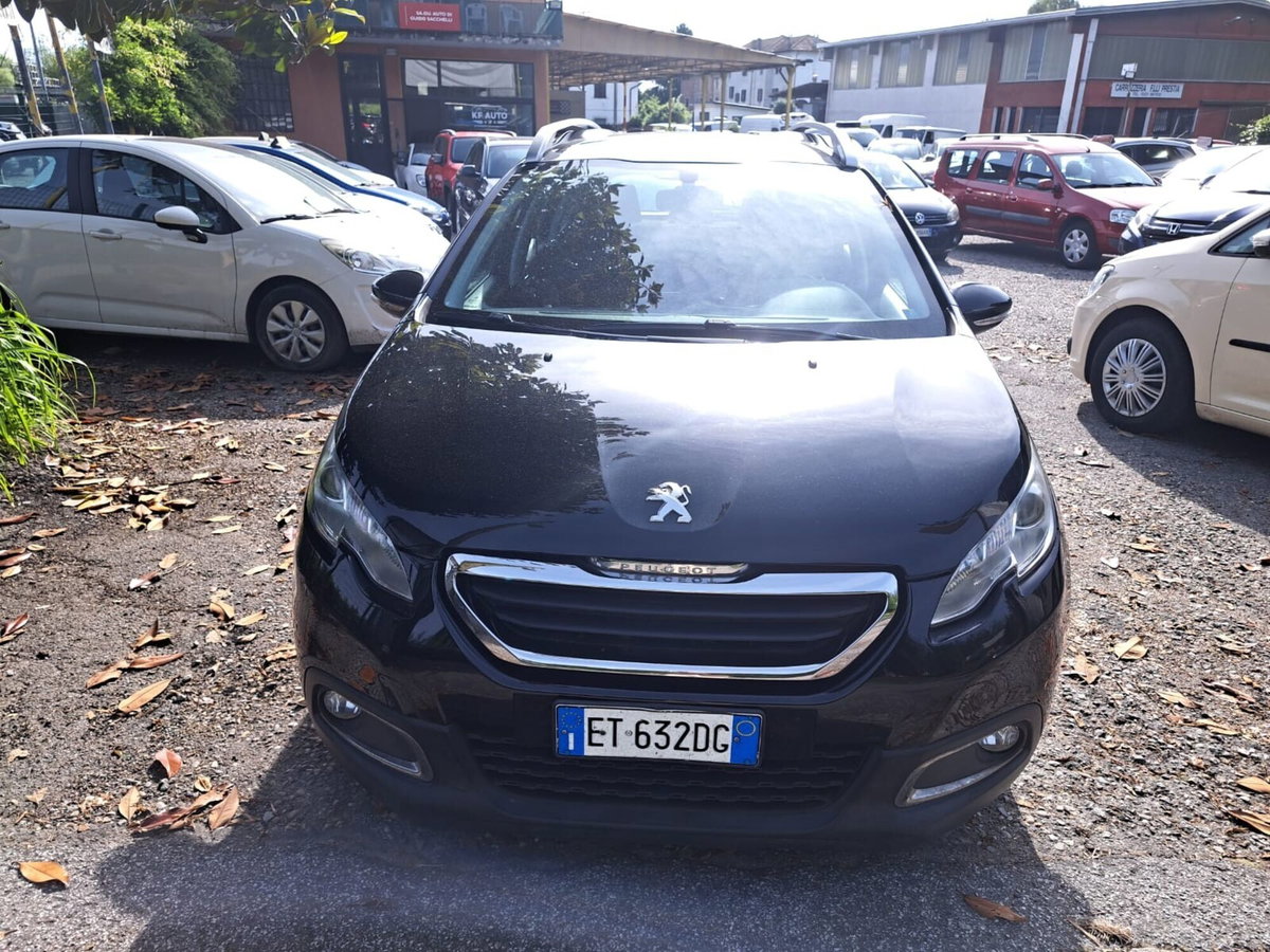 Peugeot 2008 e-HDi 92 CV Stop&Start Allure (4)