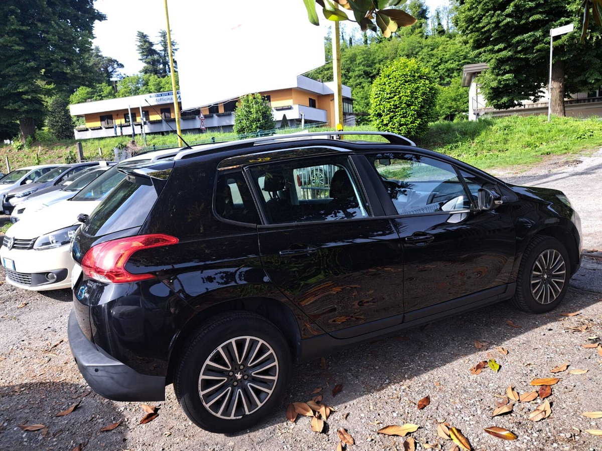Peugeot 2008 e-HDi 92 CV Stop&Start Allure (7)
