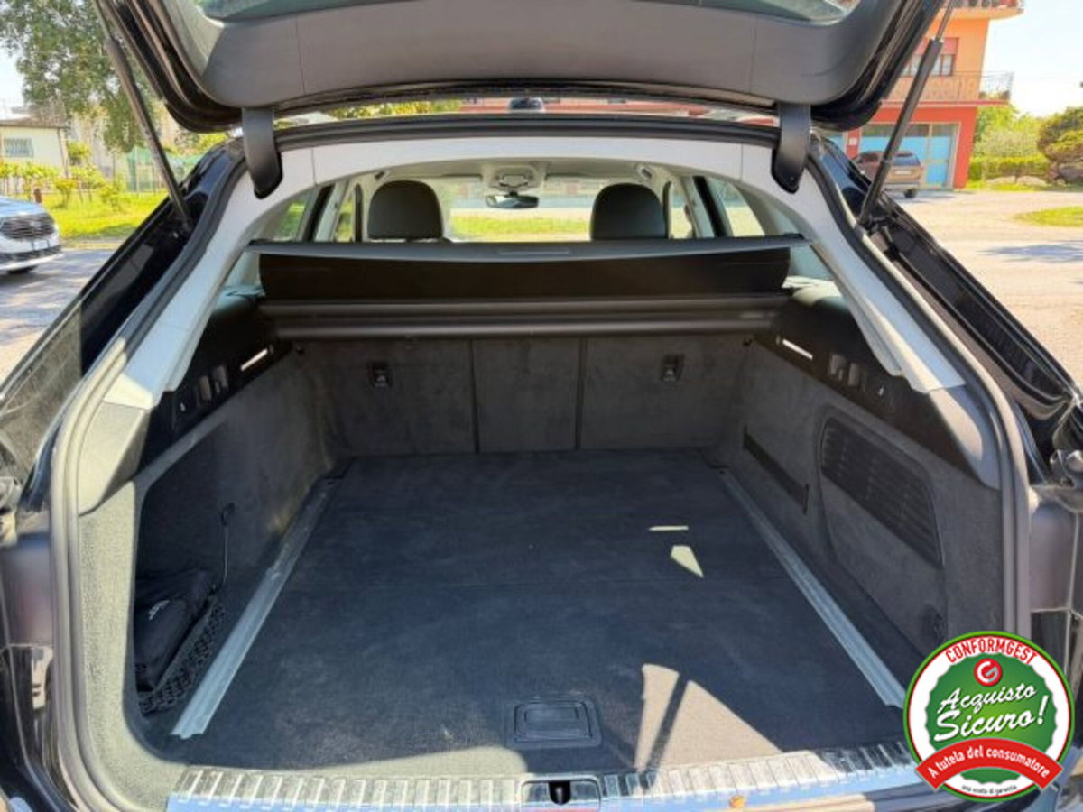 Audi A6 Allroad 40 TDI 2.0 quattro S tronic Evolution (9)