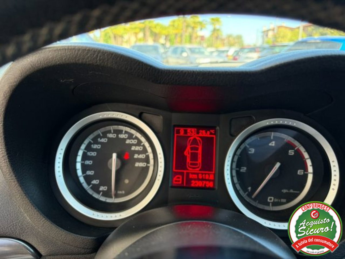 Alfa Romeo 159 SportWagon 2.0 JTDm Sportwagon Eco Super (15)