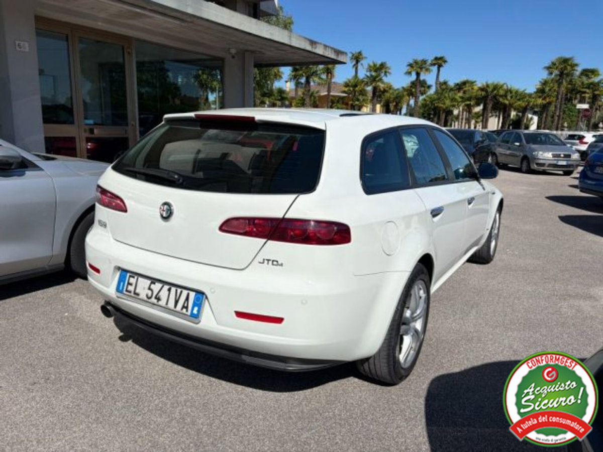 Alfa Romeo 159 SportWagon 2.0 JTDm Sportwagon Eco Super (5)