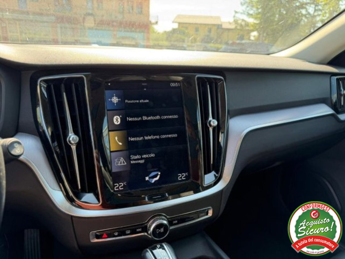 Volvo V60 Cross Country D4 AWD Geartronic Pro (14)