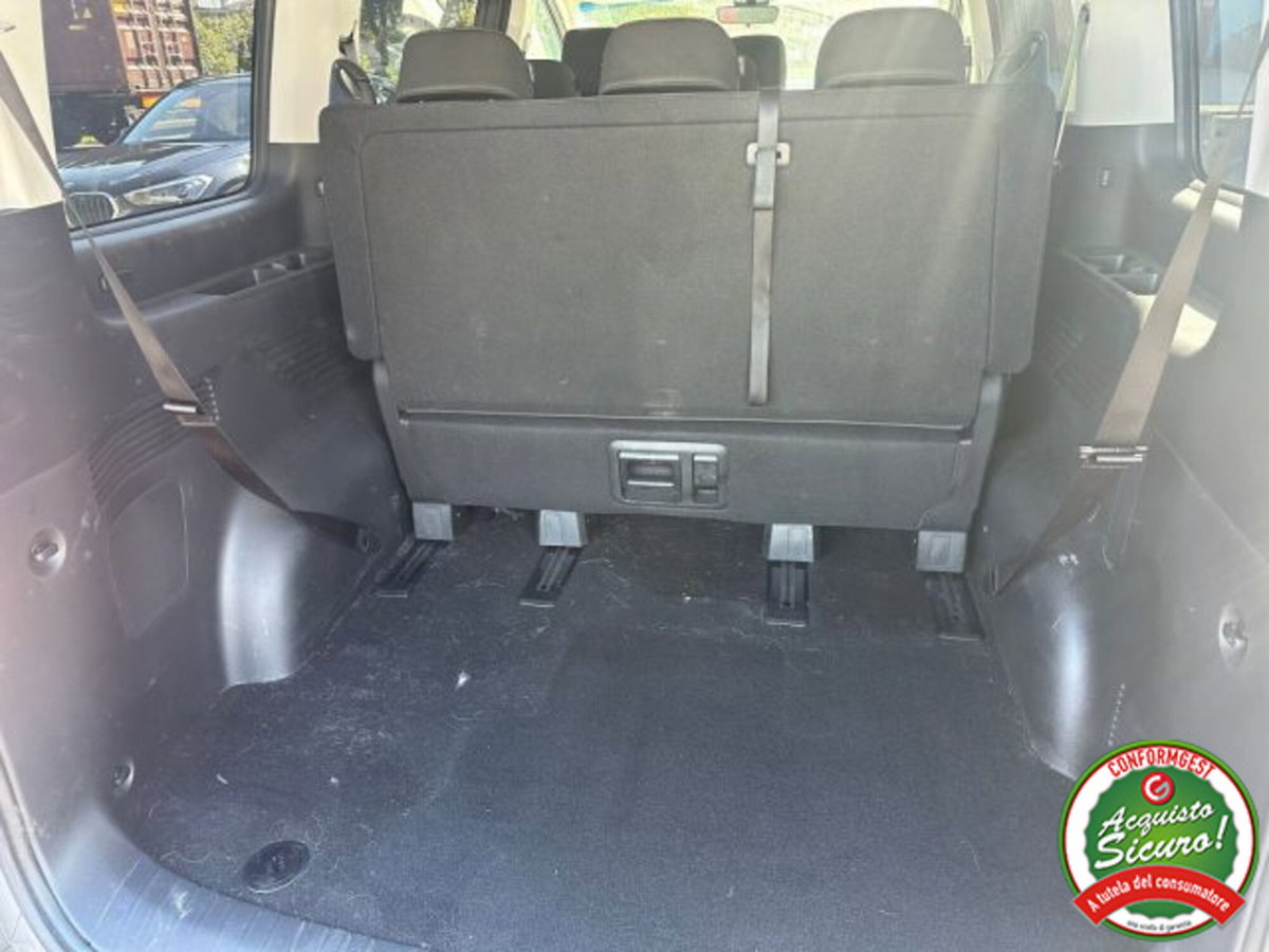 Hyundai Staria 2.2 awd auto (19)