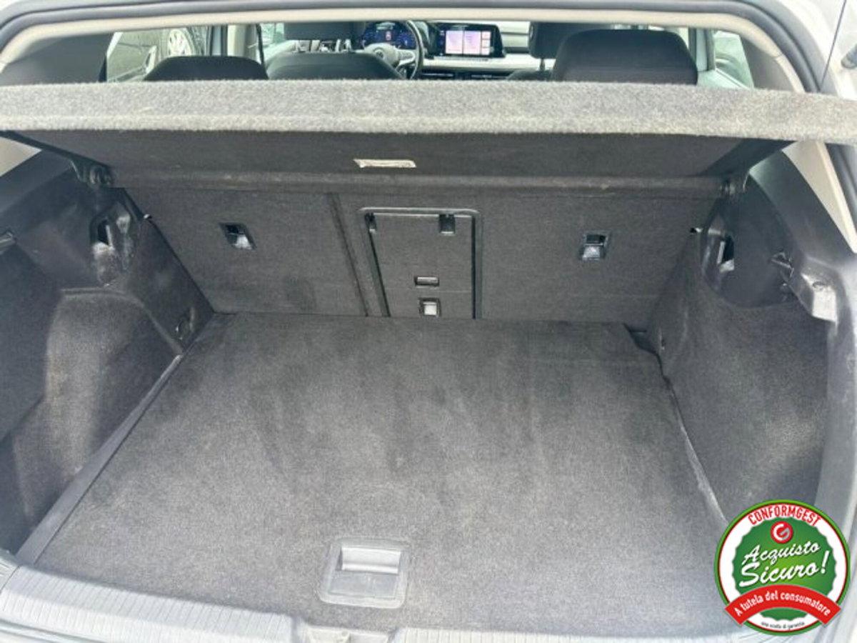 Volkswagen Golf 2.0 TDI 150 CV DSG SCR Life (18)