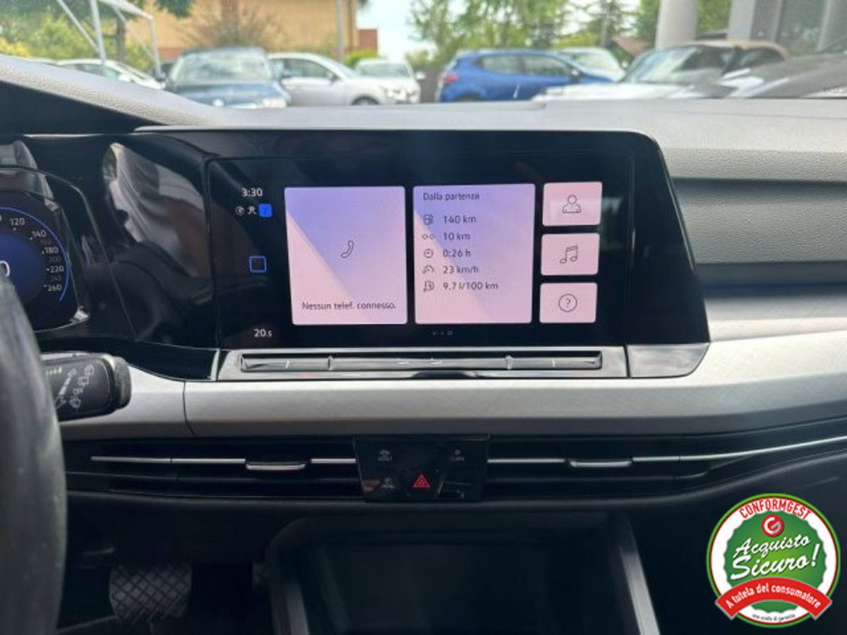 Volkswagen Golf 2.0 TDI 150 CV DSG SCR Life (8)