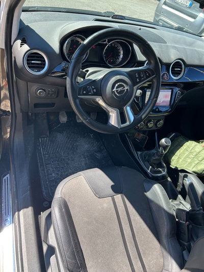 Opel Adam 1.4 87 CV GPL Tech Glam (4)