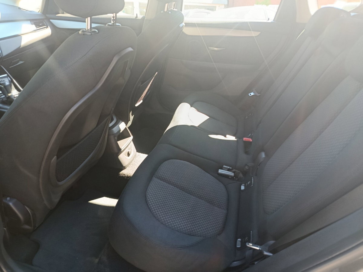 BMW Serie 2 Active Tourer 218d  Advantage (18)