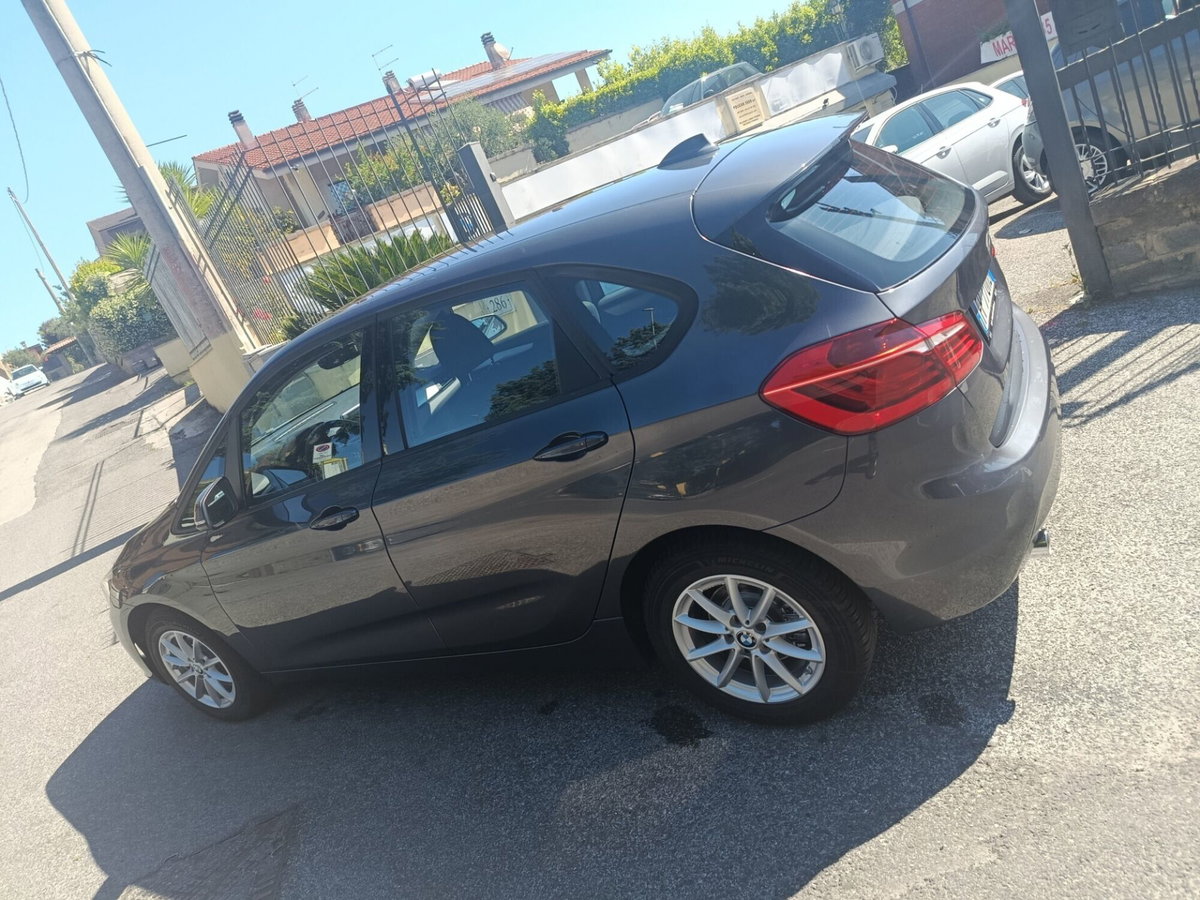 BMW Serie 2 Active Tourer 218d  Advantage (6)