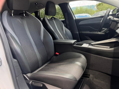 Peugeot 308 SW BlueHDi 130 S&S EAT8 Allure Pack (9)