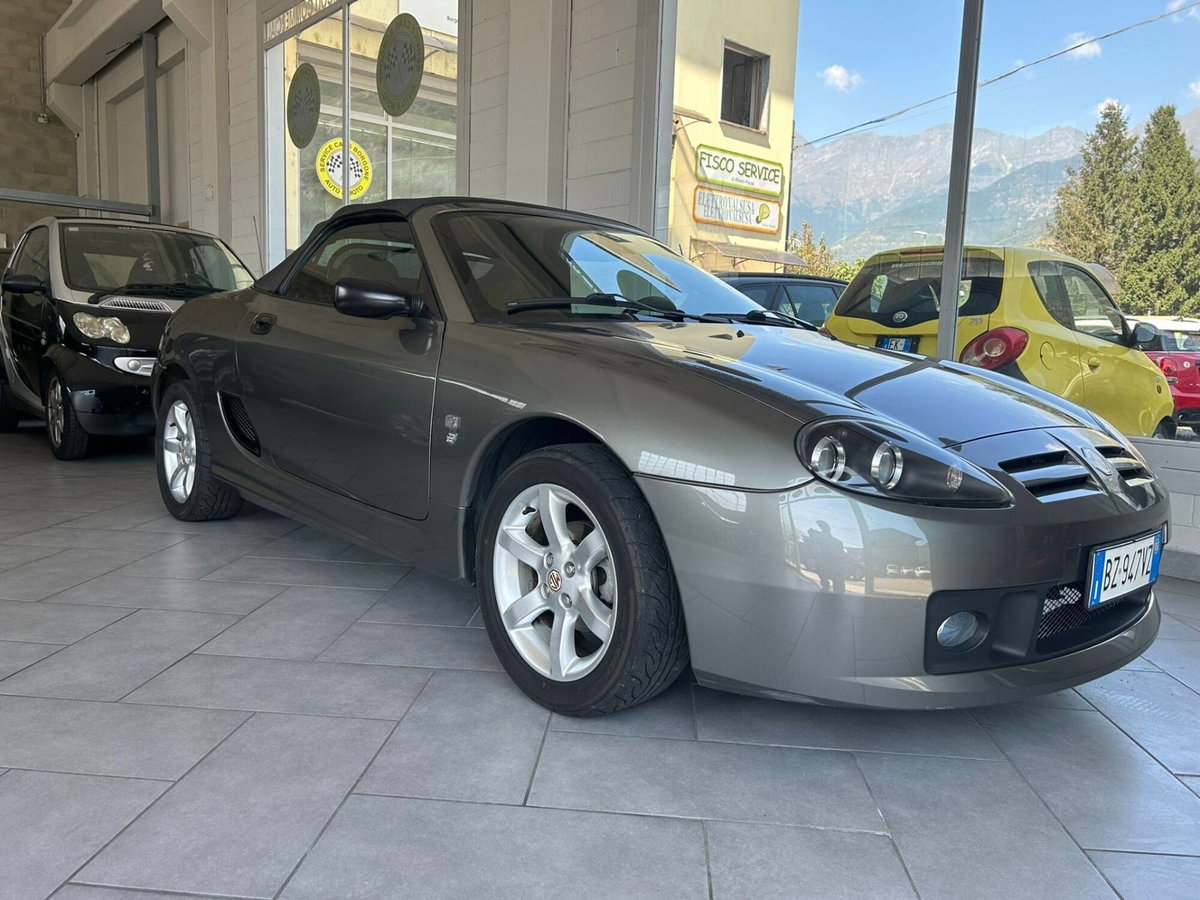 Mg TF 115 1.6 16V cat LE '03 Hard Top (13)