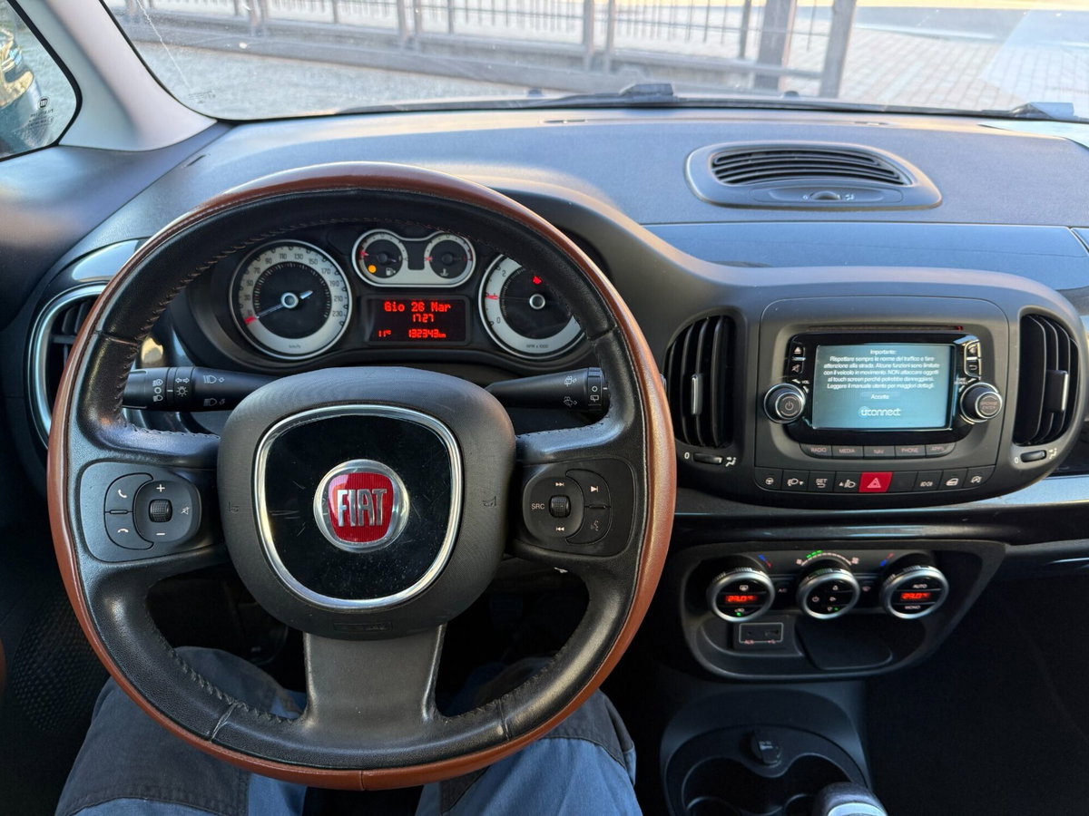 Fiat 500L 1.6 Multijet 120 CV Trekking (16)