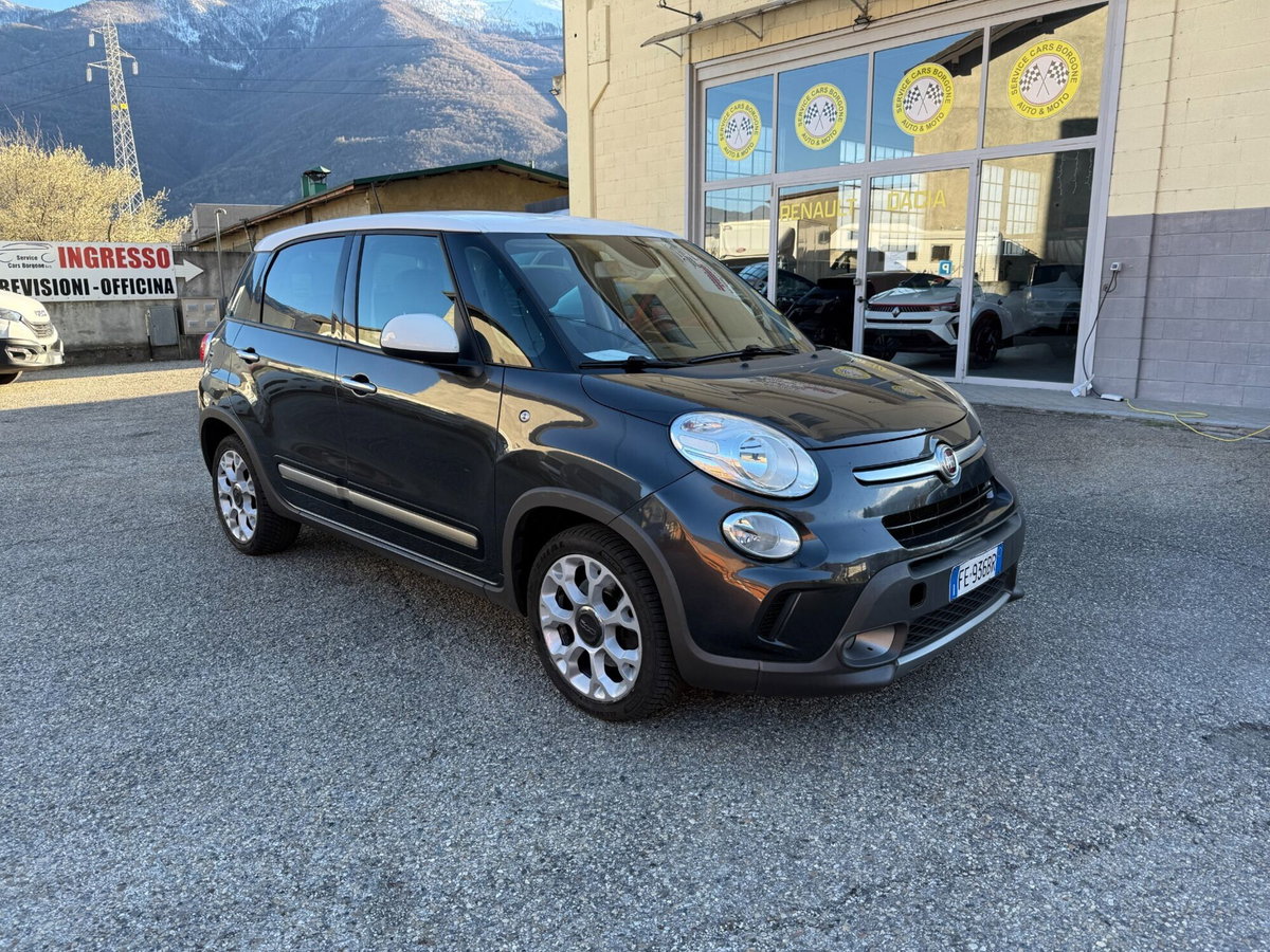 Fiat 500L 1.6 Multijet 120 CV Trekking (4)
