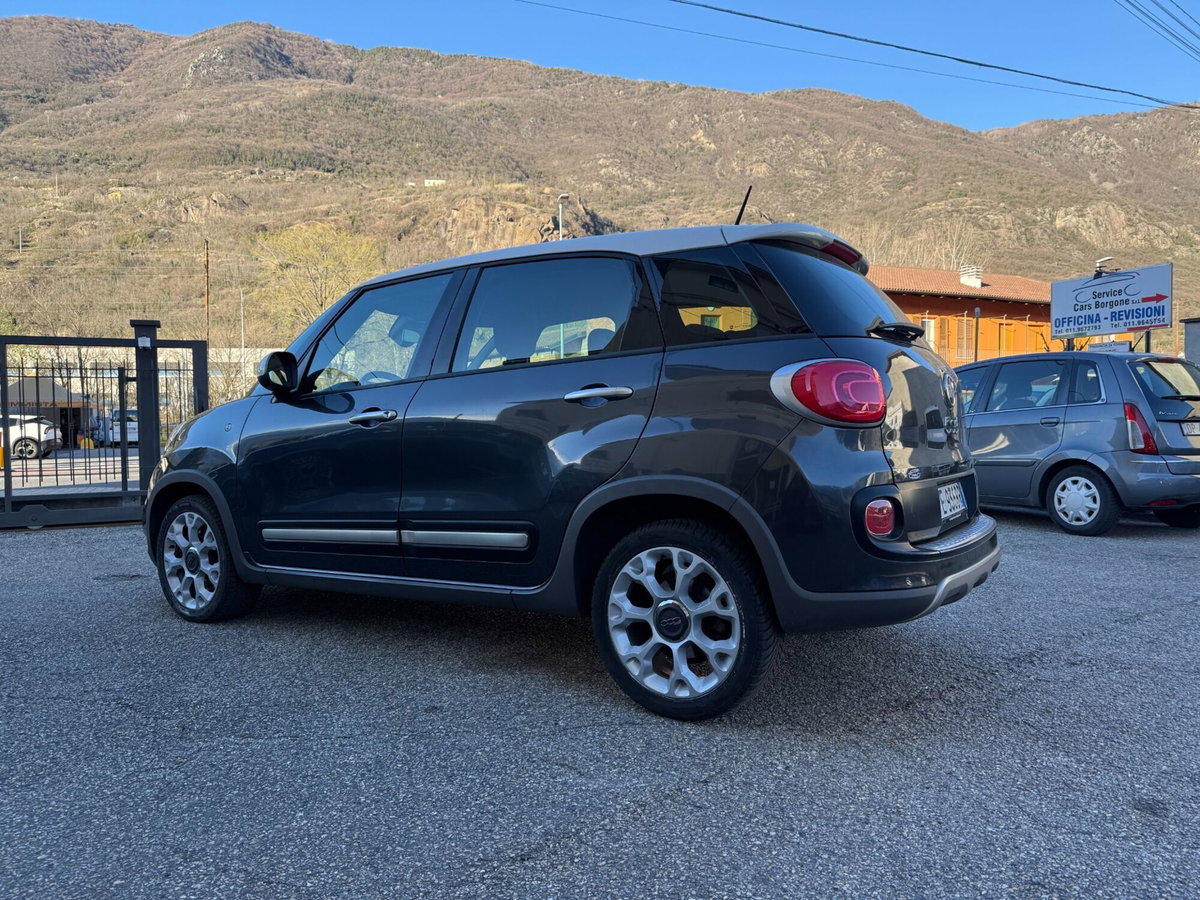 Fiat 500L 1.6 Multijet 120 CV Trekking (9)