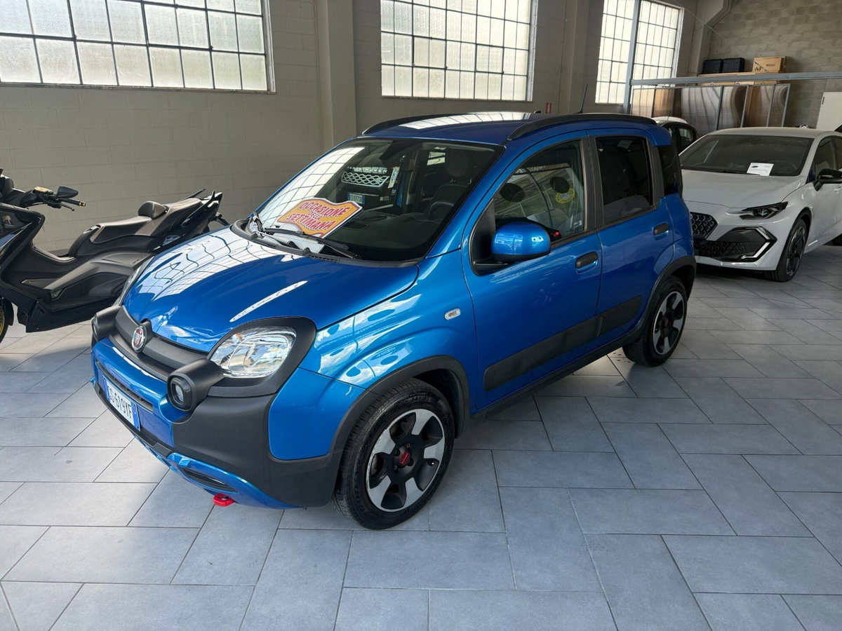 Fiat Panda 1.0 FireFly S&S Hybrid City Cross